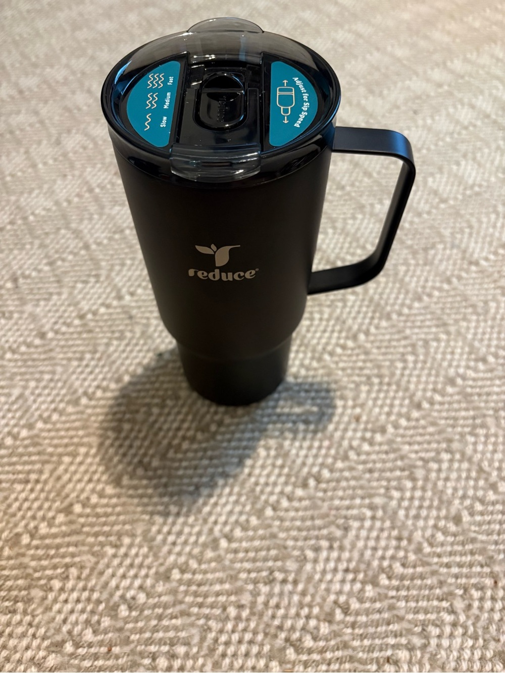 reduce Black Insulated Travel Mug with Handle - Spill-Resistant Lid